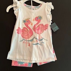 Girls 2pc flamingo short set - size 5/6 - BNWT